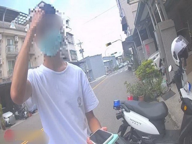 霧警鷹眼查獲詐欺車手  竟只有15歲