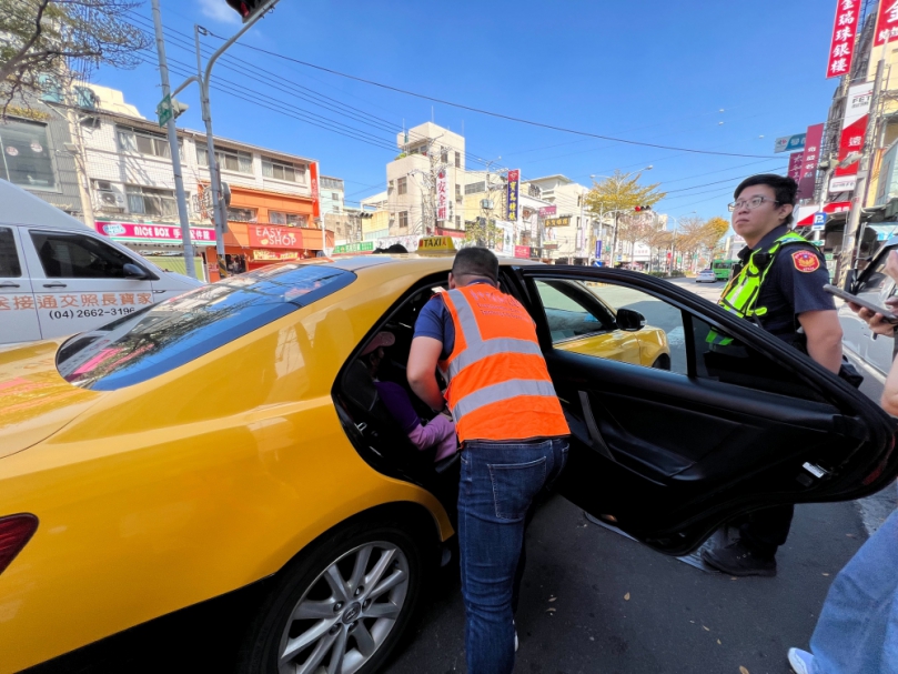 捍衛民眾乘車權益！中市交通局稽查計程車喊價收費最重罰9萬