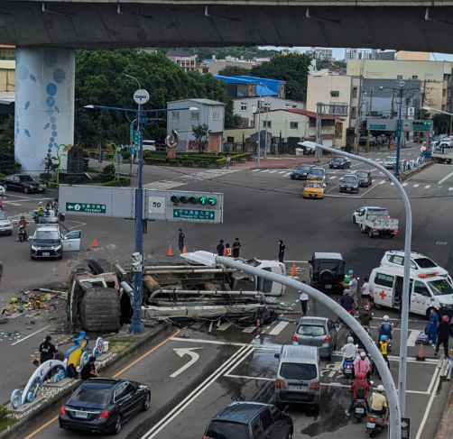 中市清水區發生撞車事故造成五傷