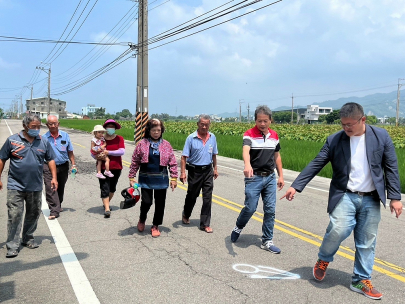 維護居民行車安全保障  民進黨台中市議員施志昌爭取308萬元工程費  進行台中市外埔區土城路路平工程