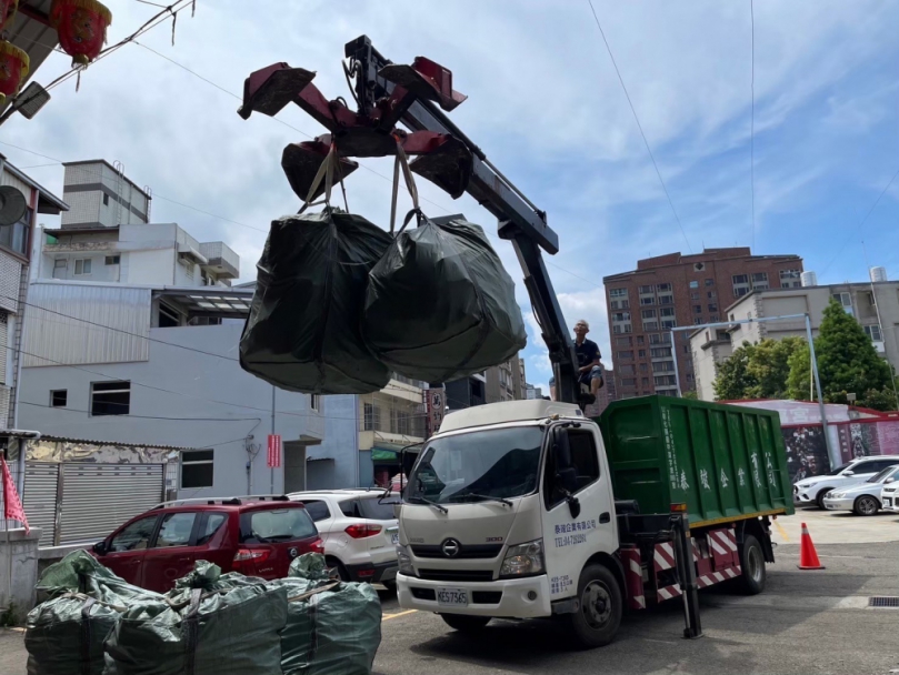 石綿建材廢棄物清理費昂貴  新竹市免費清運受理將屆  提醒民眾把握時間申請