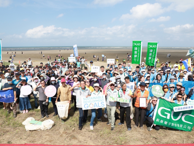 新竹市發起串聯桃竹苗四縣市攜手淨灘   張治祥：公私協力守護海洋永續環境