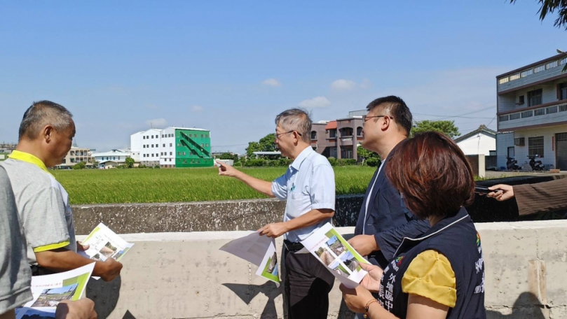 台中市外埔區后里圳第三排水護岸牆體裂損與基腳裸露  民進黨台中市議員施志昌爭取經費修繕