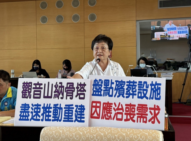 國民黨台中市議員張瀞分關切豐原區豐西里活動中心推動進度  並且再度要求民政局盡快著手推動觀音山納骨塔改建