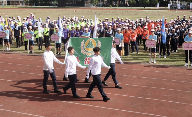 投縣勞工運動會逾千人參加 許縣長勉多運動舒壓護健康