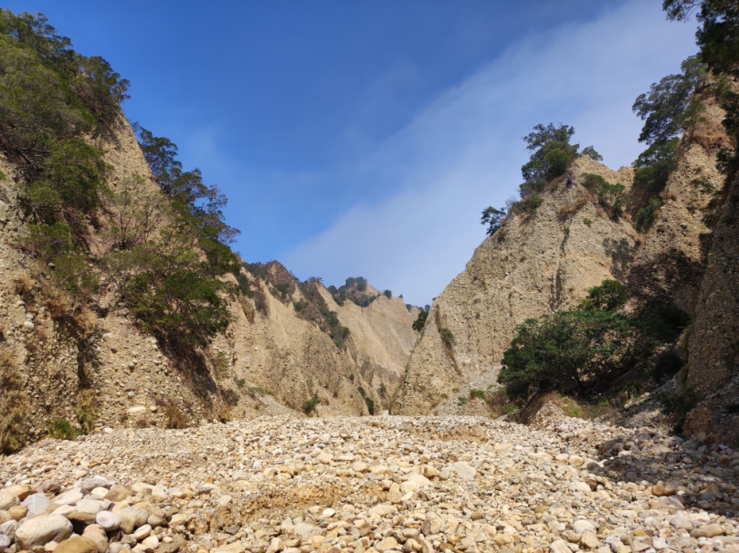 火炎山不熱了！跟三貓一起去旅行   畫出自己眼中的美景