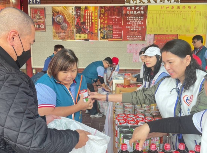 低溫來襲！民生物資捐得正是時候   心樂園愛心照暖泰安、新竹200低收戶