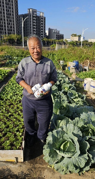 用微生物和植物油防治病菌   無毒天然是農業大革命