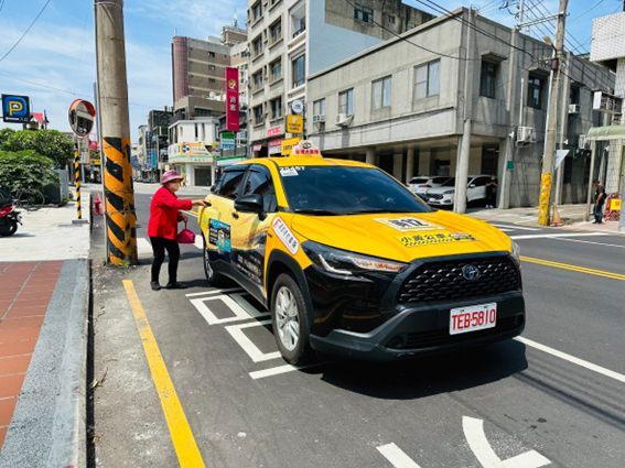 中市小黃公車去年發車逾26萬班次   今年持續上路守護偏鄉公共運輸