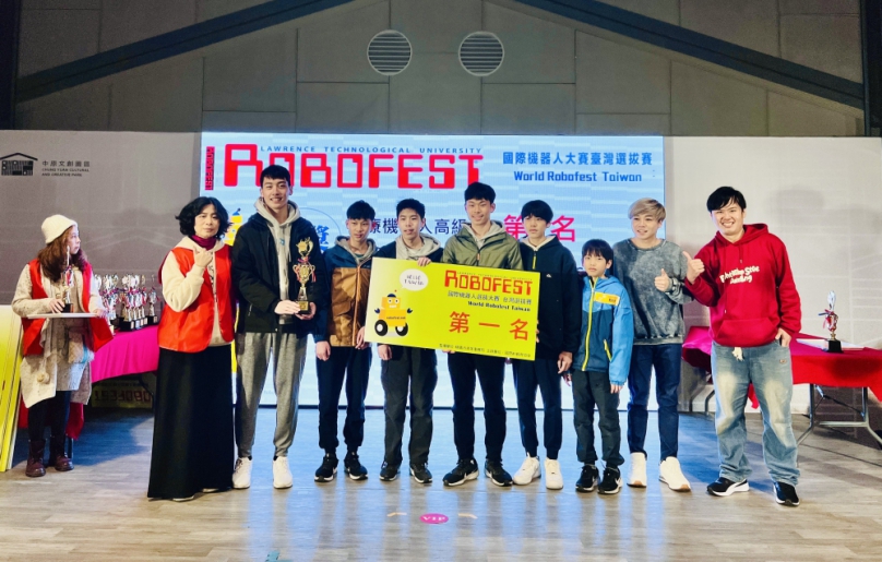 兄弟同心  其利斷金！新竹聯隊獲機器人選拔賽冠軍   取得世界賽門票