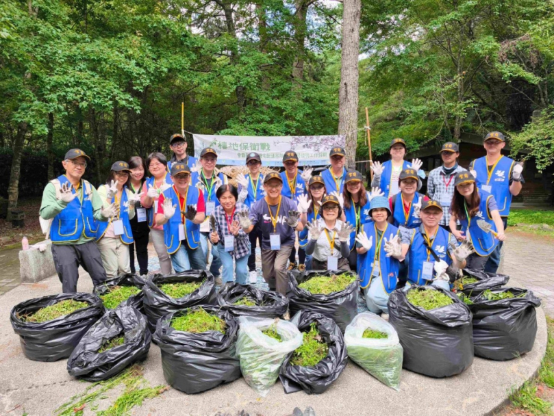 守護臺灣櫻花鉤吻鮭棲地生態   雪霸攜手產學移除外來種