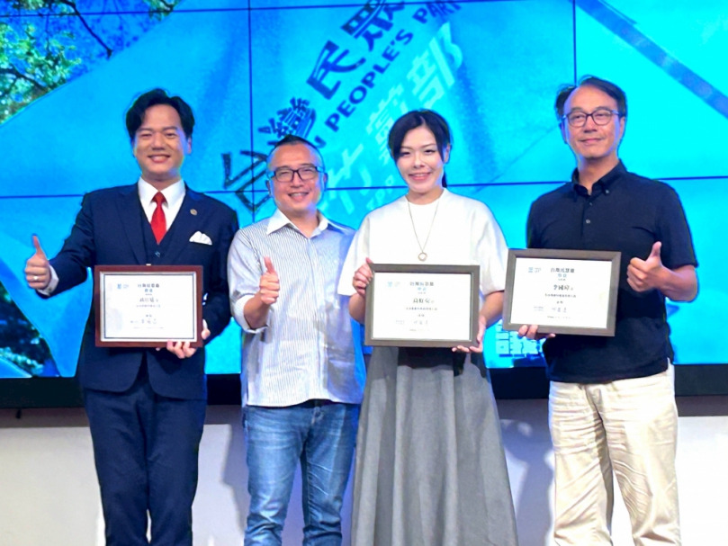 民眾黨新竹黨部幹部餐會 邱臣遠接任黨部主委：凝聚向心力 推動新竹進步