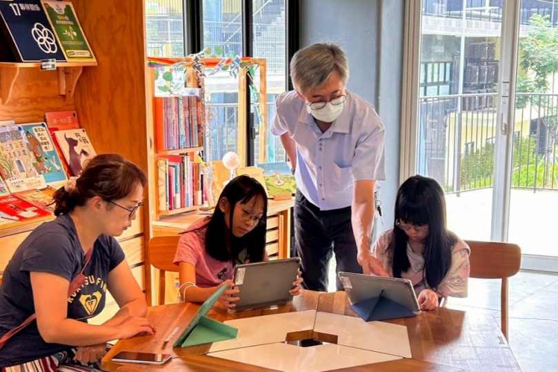 攜手父母共創智慧教育新局   新竹市「家長數位知能指引」課程獲肯定