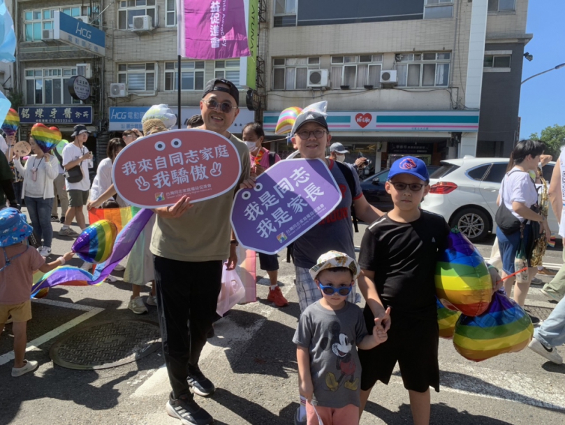 新竹市張開雙臂歡迎   各國同志齊聚遊街展現自我