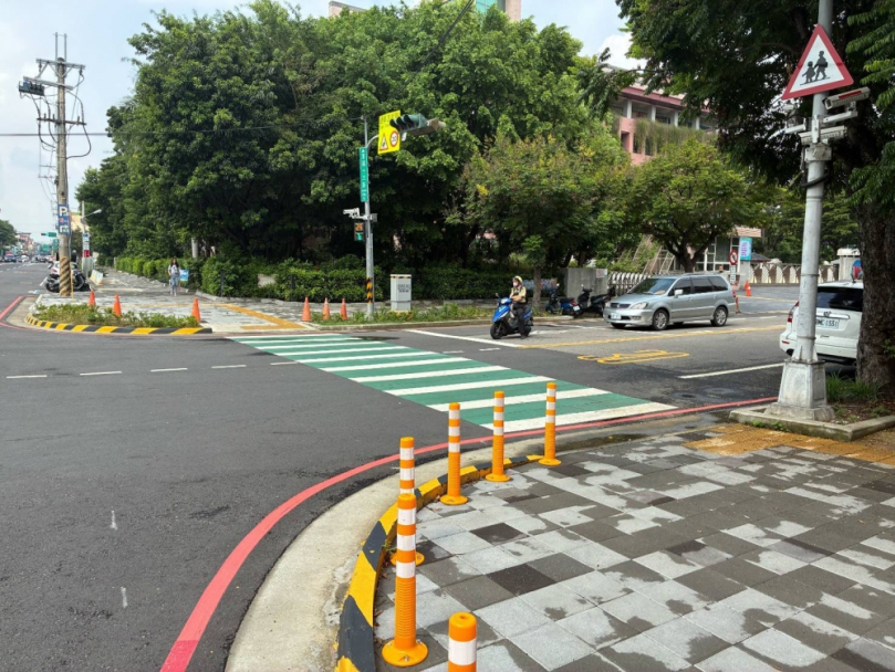超速就閃燈！中市車速偵測系統上路    智慧貼心守護學區安全