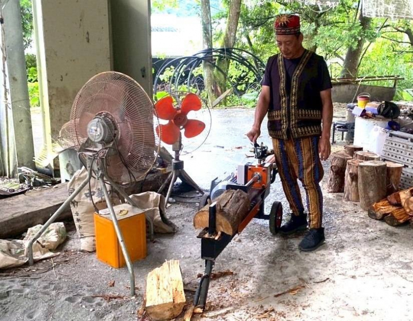 小改變、大助益！中彰投分署運用「職務再設計」為原民窯烤師傅重拾工作力