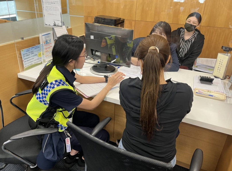 女誤入假交友真詐財陷阱   市政警讓她荷包免於失血