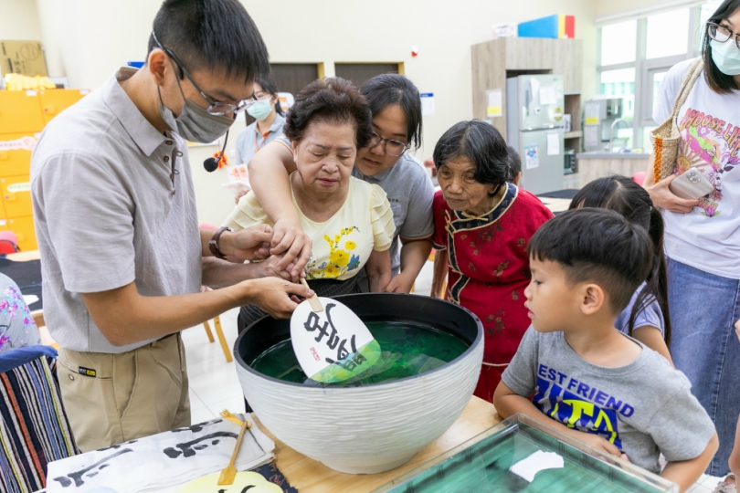 永信加富宇基金會中秋送暖　弱勢家庭與長者共度佳節