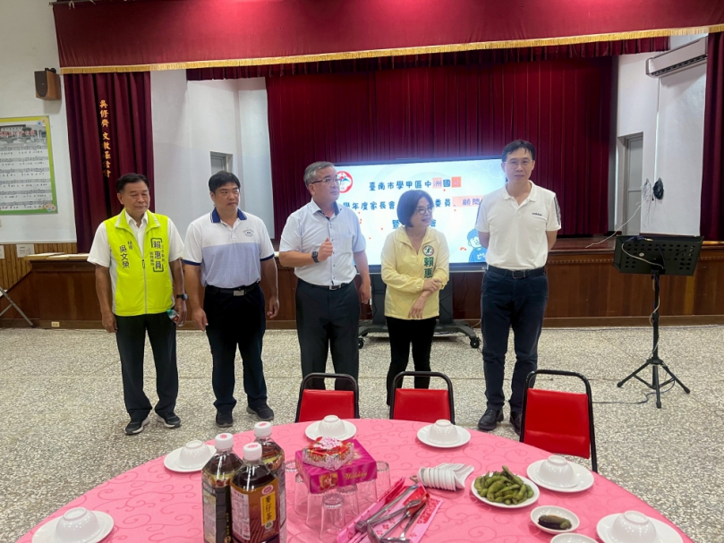 中洲國小新校長新作風啟動「小校有大夢，英語創未來」學習計畫英語夢想啟航