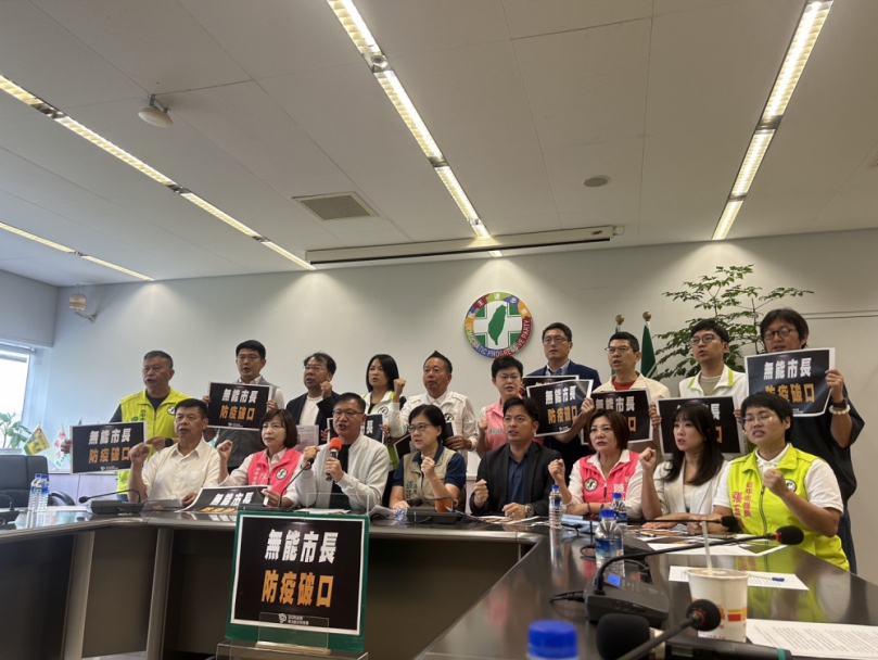 臺中市梧棲區近日傳出疑似非洲豬瘟案例  臺中市議會民進黨團痛批中市府於防疫前後的荒謬決策，導致事情越發嚴重