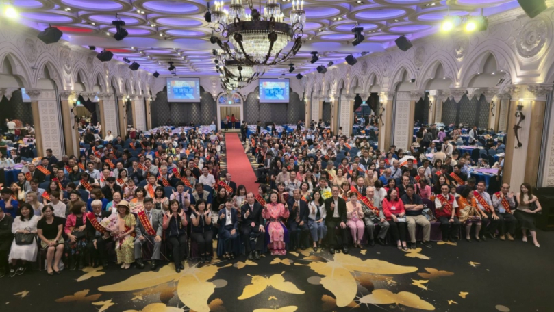 大台中好人好事代表暨年度全國社會教育奉獻楷模選拔頒獎典禮暨聯歡晚會