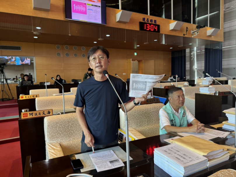 大量清運業者暫停收受家戶廚餘，民眾紛紛求助無門  民進黨市議員江肇國要求市府即刻停辦活動，回歸防疫主軸