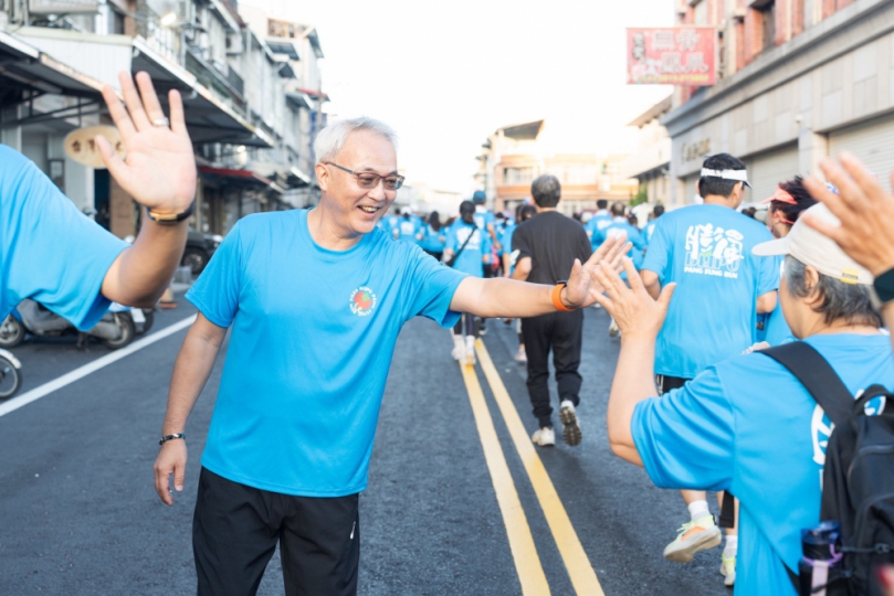 越在地越國際   北埔膨風路跑嘉年華吸引8國跑友參賽