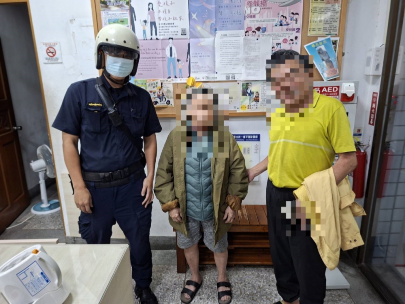 傍晚天寒8旬婦出門迷途冷得直發抖清水員警遞上暖暖包