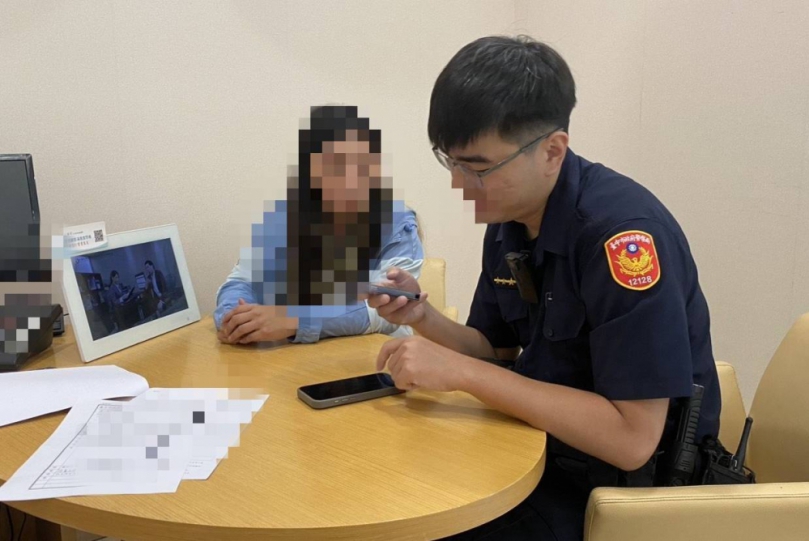 女子網路求職險成人頭帳戶   太平警力勸避免成代罪羔羊