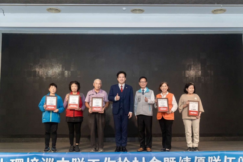 投入11,841小時巡查   完成419次水質監測   新竹市表揚績優水巡隊