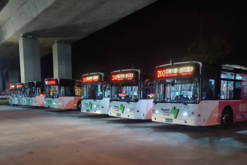 中市公車評鑑出爐！1家優等、11家甲等  交通局：強化行人安全與服務品質