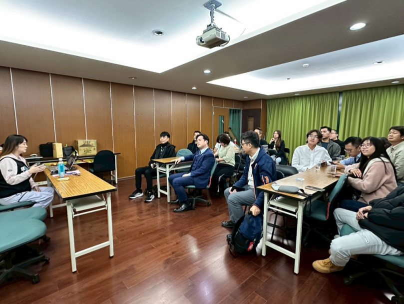 竹市3成竹縣7成   客家選票不容忽視   台灣民眾黨新竹黨部「客家小學堂」開課    備戰明年選舉