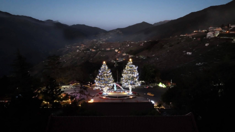 點亮全臺最高耶誕樹  山谷燈光節閃耀梨山