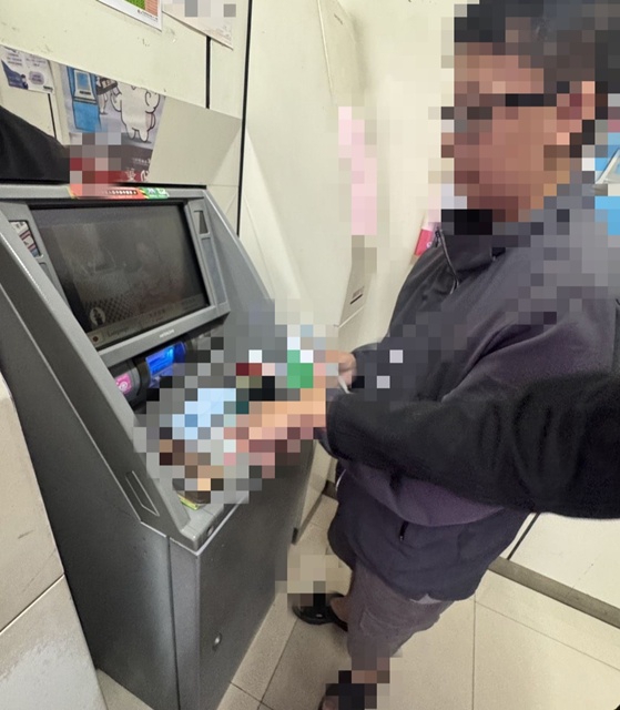 網友賣慘借醫藥費  男子轉帳前遇警免遭騙9萬元