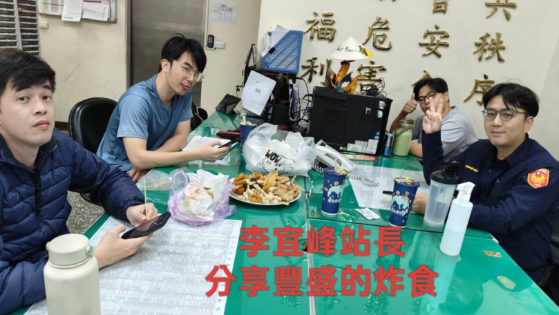 為表達對基層員警辛勞執勤的敬意與支持、台中市翁子警友站長期秉持「貼近警心、實質關懷」理念、經常攜帶新鮮點心、飲品及防護物資、前往派出所慰問一線同仁。