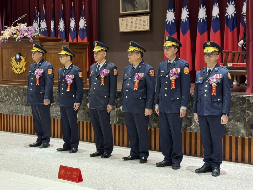 中市警局舉行佈達交接   鄭照新對六位官警肯定