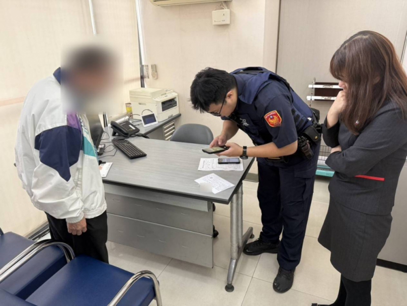 誤入假投資真詐財陷阱   警方成功攔阻男子積蓄