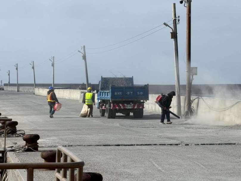 海港新氣象　雲林縣漁港清潔美化工程全面展開迎新年