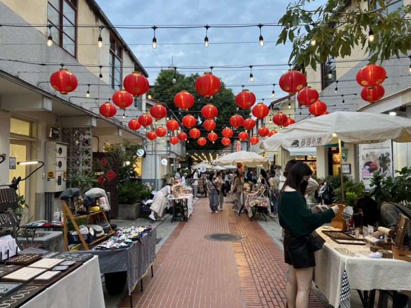 審計新村、光復新村青創基地迎新春 限定好物與優惠展現青年創意