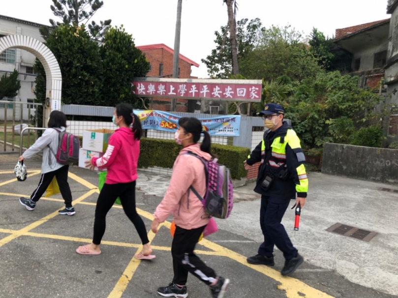 守護學童通學　臺西警啟動專案