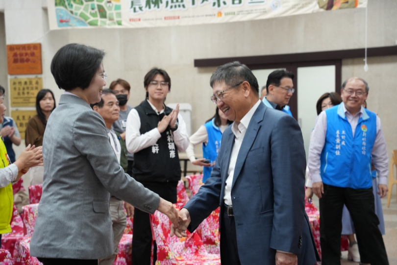 徐欣瑩積極爭取新竹縣教育經費   楊文科當面致謝