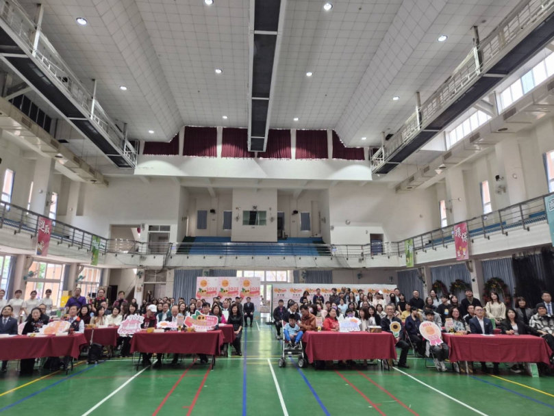 中市頒發向陽教育獎助學金   17名逆境向上學生獲獎