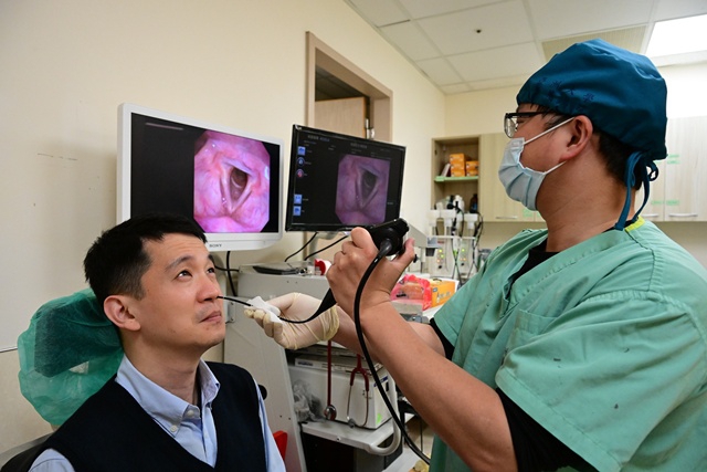 全民瘋棒球球迷用力吶喊變「燒聲」  醫：多休息避免慢性聲帶傷害