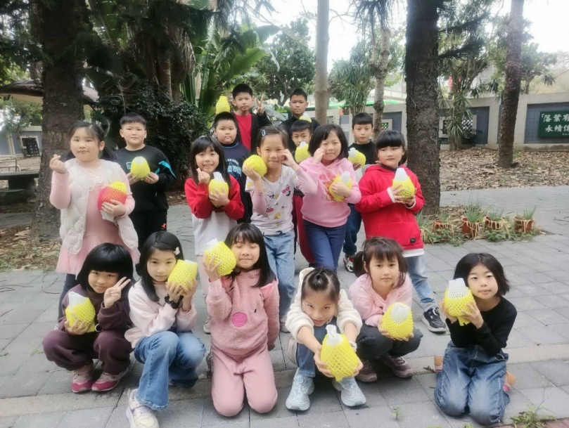 大安區農會推動食農教育　鳳梨釋迦進校園   分享臺灣農產好滋味