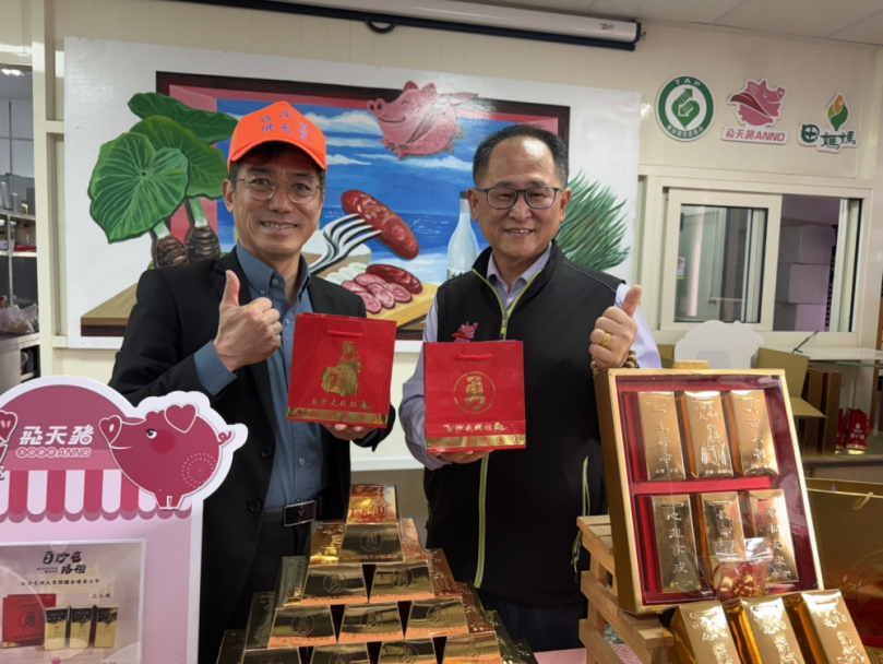 大安農會白沙屯媽祖金磚米登場　官員民代代言促銷展望農產品的價值