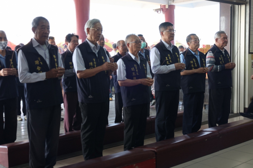 學甲慈濟宮附屬的竹篙山靈骨寶塔清明連假回鄉祭祖民眾突破6萬人次