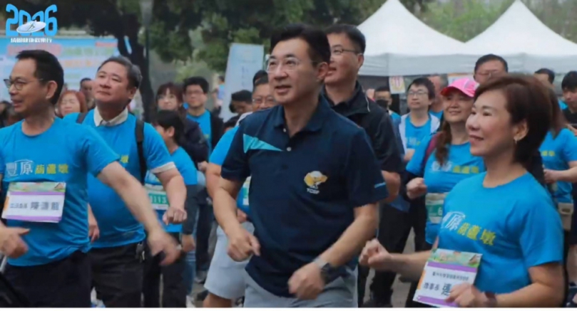 台中市豐原區葫蘆墩公園繞圈健康歡樂行