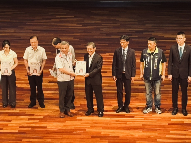 桃園郵局辦理捐血23年   榮獲捐血成績績優團體殊榮   吳進益：郵愛無礙   關懷常在