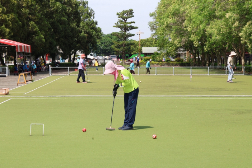 竹山青溪協會公益盃門球邀請賽 許縣長鼓勵長輩以球會友