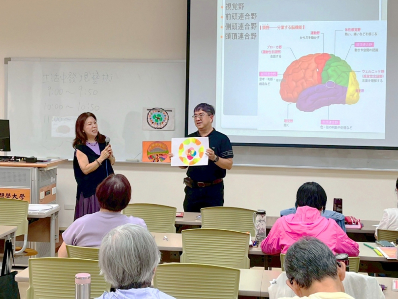 中山醫大樂齡大學醫師授課、藝術療癒陪熟齡族開啟第二人生